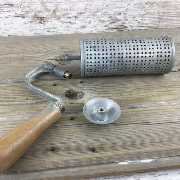 Vintage "MagiKoter" Wood Handle & Perforated Aluminum Paint Roller – 6" Roller - Picture 5 of 5